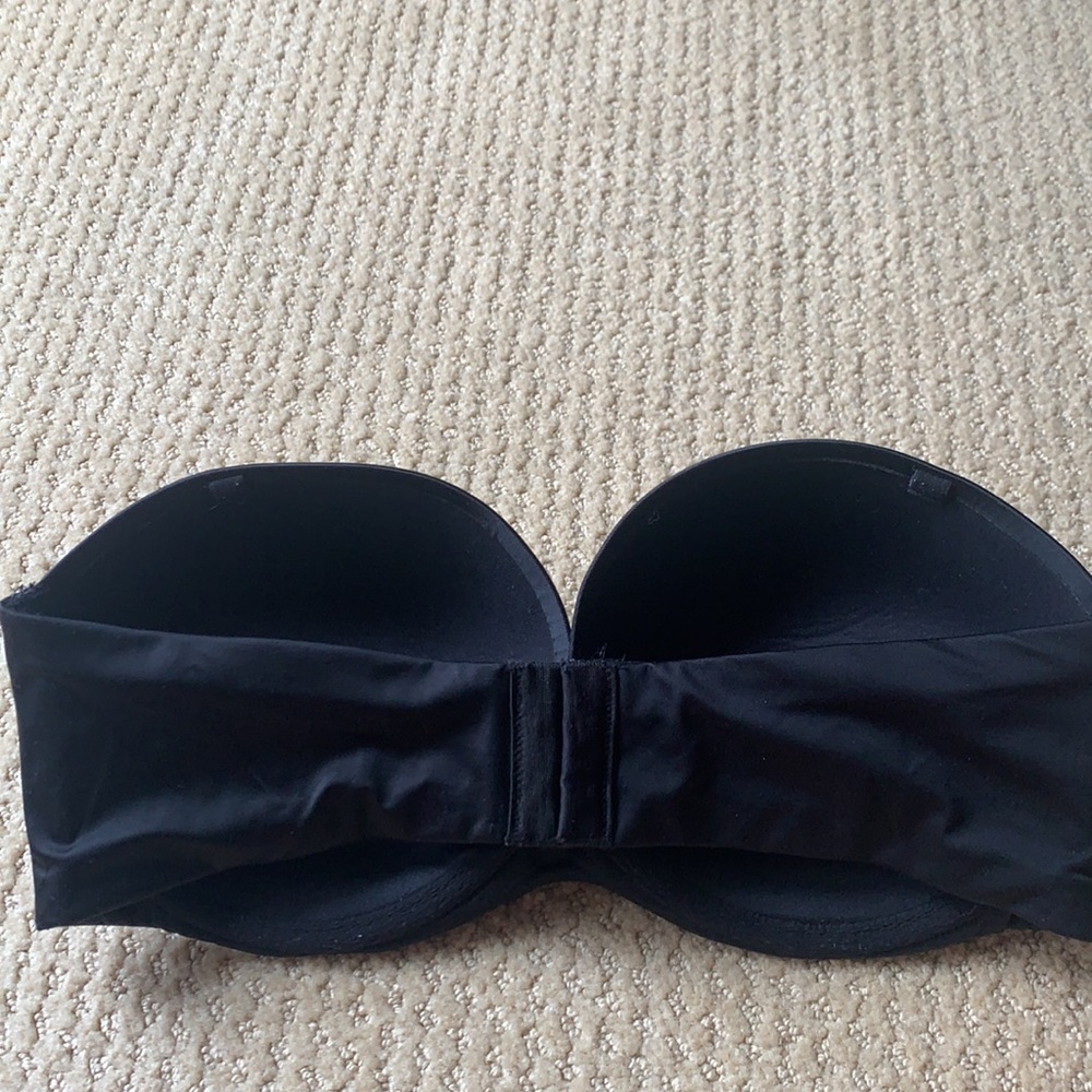 Strapless Vs Bra - image 2